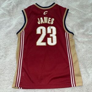 NIKE Cleveland Cavaliers Lebron James 23 Jersey